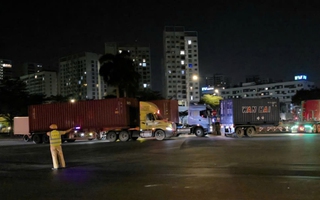 CSGT TPHCM khuyến cáo sau vụ tai nạn liên hoàn ở dốc cầu Phú Mỹ