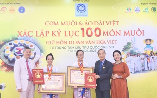 100 món muối độc đáo cùng áo dài Việt được vinh danh