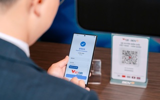 Du khách Hàn Quốc tới Việt Nam không cần đổi tiền mặt