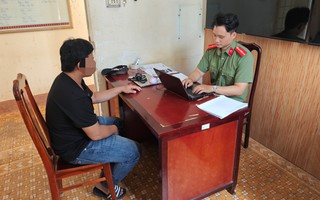 Công an Đắk Lắk làm việc với 12 chủ tài khoản đăng tin sai sự thật về nam sinh tử vong