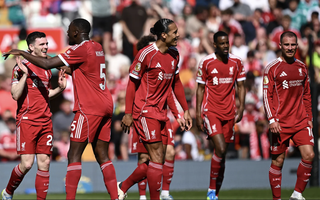 Liverpool hạ gục Crystal Palace, vươn lên Top 4 Ngoại hạng