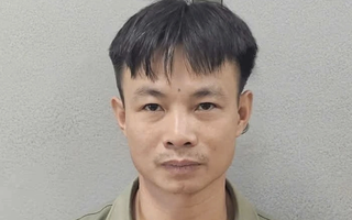 Say rượu, người đàn ông châm lửa đốt cháy xưởng gỗ