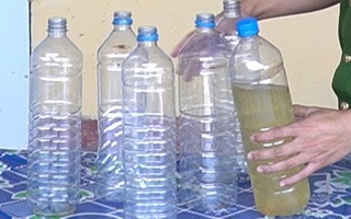 Công an cảnh báo về loại nước lạ, gây kích thích vừa xuất hiện ở vùng biên