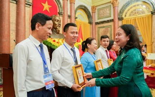 Phó Chủ tịch nước Võ Thị Ánh Xuân gặp mặt các Chủ tịch Công đoàn cơ sở xuất sắc tiêu biểu