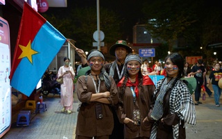 Hồi ức tháng 4: Người trẻ viết tiếp câu chuyện hòa bình