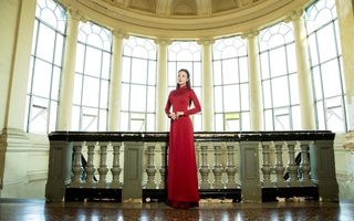 Tô Diệp Hà khoe nhan sắc rạng rỡ trong tà áo dài, hào hứng đón đại lễ 30-4 