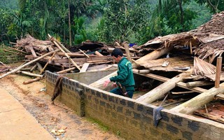 Sập nhà trong mưa dông, bé trai 13 tuổi tử vong