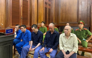 Vụ buôn lậu sữa vào Việt Nam: Một cựu cán bộ Chi cục ATVSTP được trả tự do tại toà