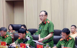 Bộ Công an nghiên cứu sản xuất pháo hoa đa dạng về màu sắc, giá cả hợp lý