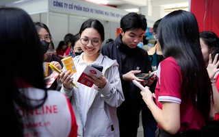 Lao động trẻ: Giỏi thích nghi, yếu bền bỉ