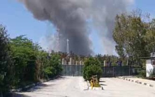 Nóng: "Nhiều vụ nổ" ở đảo Kharg trước hạn chót của ông Donald Trump