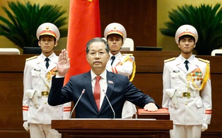 VIDEO: Chánh án Tòa án Nhân dân Tối cao Nguyễn Văn Quảng tuyên thệ nhậm chức