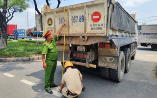 Lưu ý quan trọng của CSGT TPHCM với các chủ xe tải lớn