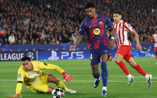 Barcelona có nguy cơ trắng tay tại Champions League