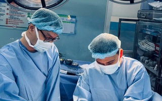 Hoại tử vùng kín do đái tháo đường kiểm soát kém