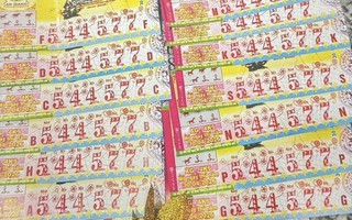 “Vận may” gõ cửa, nhiều gia đình miền Tây ăn lễ lớn