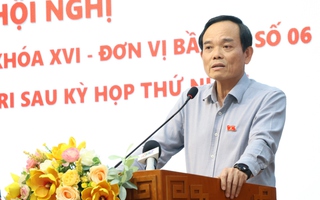 Bí thư Thành ủy TPHCM: Không cổ xúy tư duy "quản không được thì cấm"