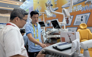 Nha khoa Việt Nam hút khách quốc tế nhờ giá cạnh tranh