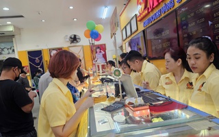Tối 12-5, chóng mặt trước giá vàng thế giới 