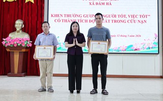 Khen thưởng 2 người đàn ông cứu cháu bé 10 tuổi đuối nước
