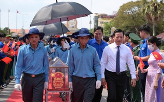 Tây Ninh đón các anh hùng liệt sĩ trở về đất mẹ