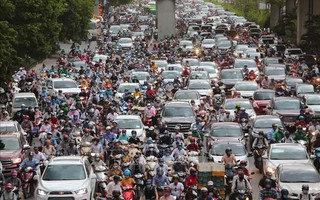 Hà Nội dự kiến hạn chế xe cá nhân từ năm 2035