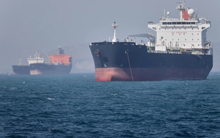 Điểm nóng xung đột ngày 16-5: Iran xoay xở giữa vòng phong tỏa của Mỹ