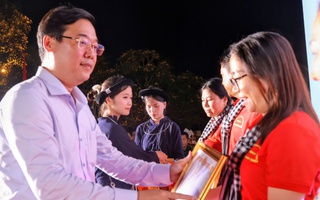 Tuyên dương tập thể, cá nhân điển hình học tập và làm theo tư tưởng, đạo đức, phong cách Hồ Chí Minh