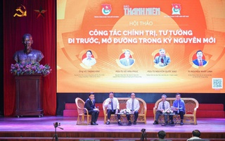 Công tác chính trị, tư tưởng phải chủ động "đi trước, mở đường"