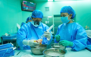 Trong 3 giờ, cả trăm người ghép sự sống cho bệnh nhi 15 tuổi suy tim giai đoạn cuối