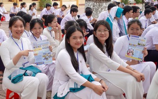 Nhiều trường ĐH tại TPHCM bắt đầu nhận minh chứng xét tuyển ĐH