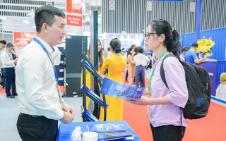 Nga muốn tuyển hơn 30.000 lao động Việt, bỏ rào cản ngoại ngữ