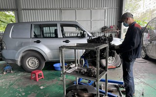 Nhiều chủ xe vẫn còn băn khoăn về xăng E10