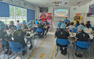 Gắn kết người lao động với doanh nghiệp từ "Bữa cơm Công đoàn"