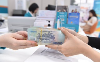 Ngân hàng lên tiếng về sự thật “cam kết lãi suất gửi tiết kiệm 18%-20%/năm” 