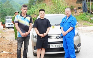 Dùng ô tô rượt đuổi, nổ súng vào xe đối phương
