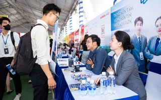 Chấp nhận trái ngành, miễn làm được việc