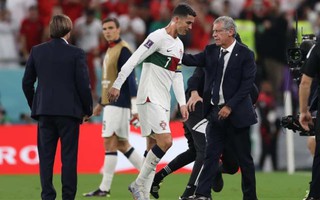 Vì sao Ronaldo "rớt" khỏi tốp 50 cầu thủ vĩ đại nhất World Cup?