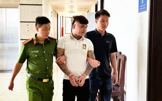 Bắt, di lý đối tượng có 2 lệnh truy nã trốn sang Campuchia