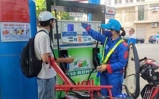 Bộ Công Thương có chỉ đạo sát ngày xăng E10 bán trên toàn quốc