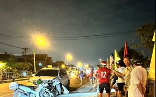 TPHCM: Tai nạn nghiêm trọng trên cầu Bình Thuận, 3 người thương vong