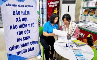 Gỡ khó ngắn hạn để giữ an sinh lâu dài