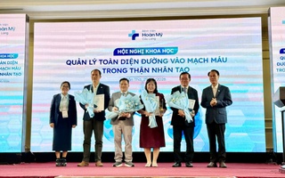 100 bác sĩ, chuyên gia y tế tham dự hội nghị khoa học tại Cần Thơ