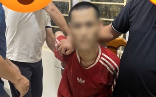 Con trai bị bắt sau nghi án khiến mẹ tử vong, cha nhập viện