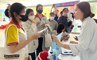 Đưa việc làm về thôn xóm