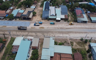 Nước rút trên công trường thi công đường nối TPHCM - Tây Ninh