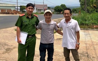 Người đàn ông tìm lại gia đình sau 34 năm mất liên lạc