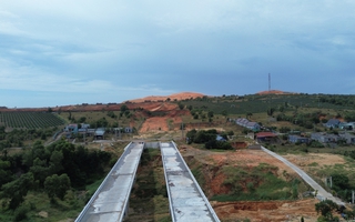Đường ven biển 719B Phan Thiết – Kê Gà tiếp tục trễ hẹn vì mỏ titan