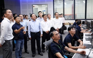 Phó Thủ tướng Hồ Quốc Dũng: Doanh nghiệp Việt phải làm chủ AI và công nghệ lõi