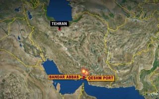 Mỹ không kích Iran, Iran phóng lưới lửa vào tàu Mỹ ở eo biển Hormuz